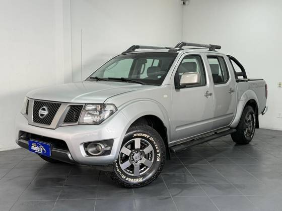 NISSAN FRONTIER 2.5 SV ATTACK 4X4 CD TURBO ELETRONIC DIESEL 4P MANUAL
